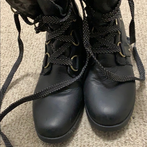 Sorel Emilie lace boots size 7.5 black - Picture 7 of 8